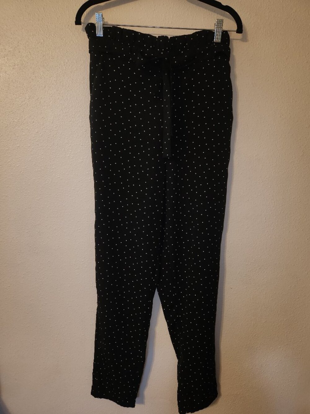 Love fire size medium womens black and white polka dot high wasted ruffled pants